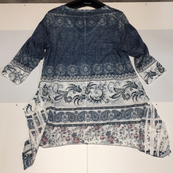 NWOT Women’s blue tunic, 3/4 length sleeve, - Picture 4 of 6